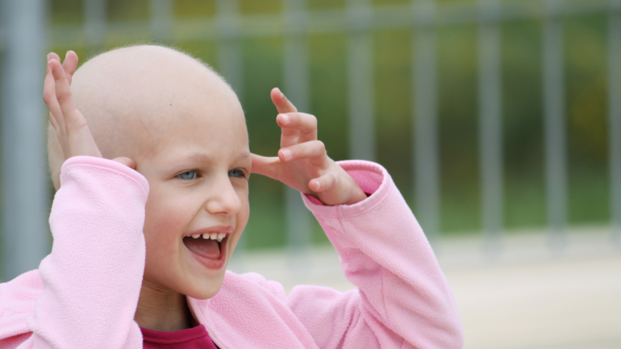 Barncancerfondens vision är att utrota barncancer. Idag överlever i genomsnitt 80 procent av de barn som insjuknar i cancer. Foto: Shutterstock